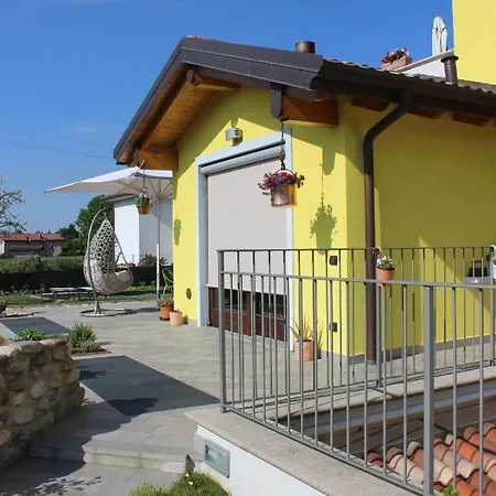 לינה וארוחת בוקר Due Lune